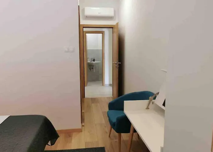 Deluxe “ Koromacna”