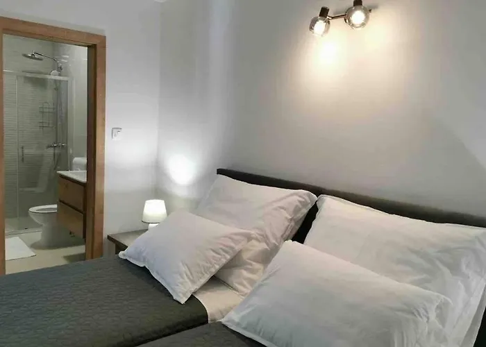 Deluxe “ Koromacna” Apartman Kneza