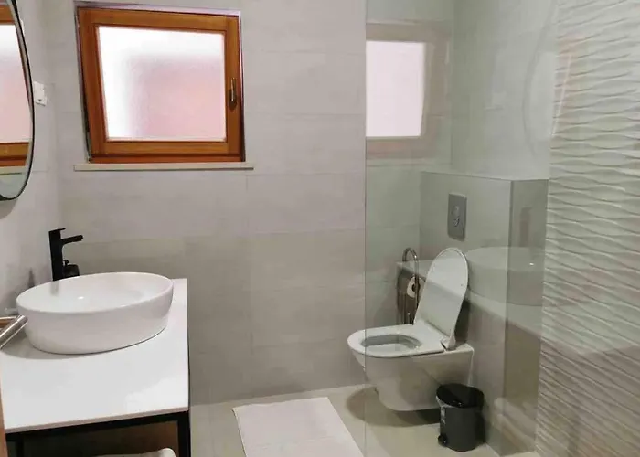 Apartman Deluxe “ Koromacna” Kneza