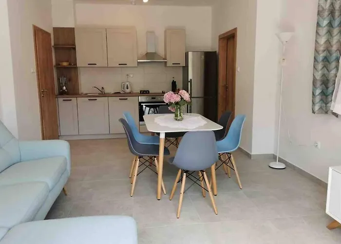 Apartman Deluxe “ Koromacna” Kneza