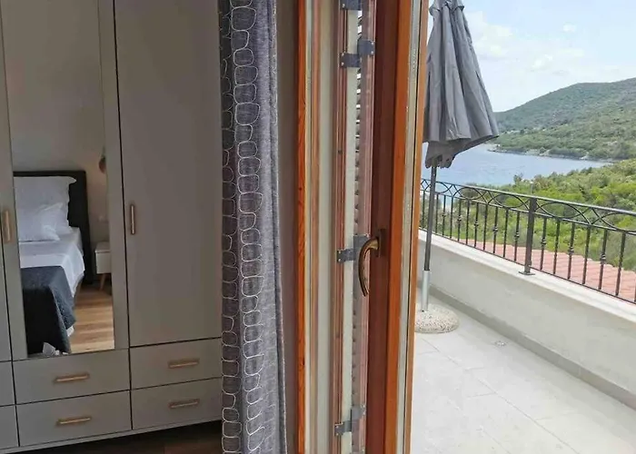 Apartman Deluxe “ Koromacna” Kneza